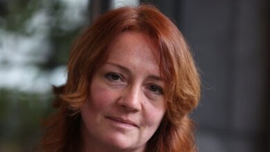 Author experiments to draw readers in, not to keep them out – The Irish Times
