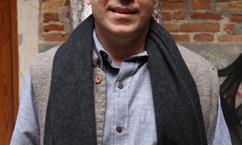 Vikram Seth | Biography, Education, Books, & Facts Vikram Seth | Biography, Education, Books, & Facts