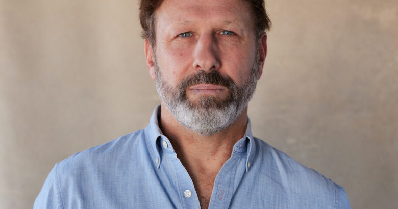 Adam Ross on Chronicling a Reagan-Era New York City Childhood ‹ Literary Hub Adam Ross on Chronicling a Reagan-Era New York City Childhood ‹ Literary Hub