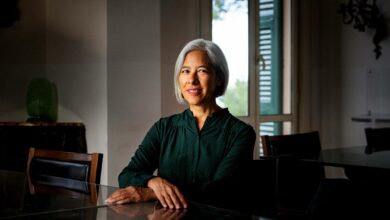 National Book Award winner Susan Choi’s new novel is ‘Flashlight’