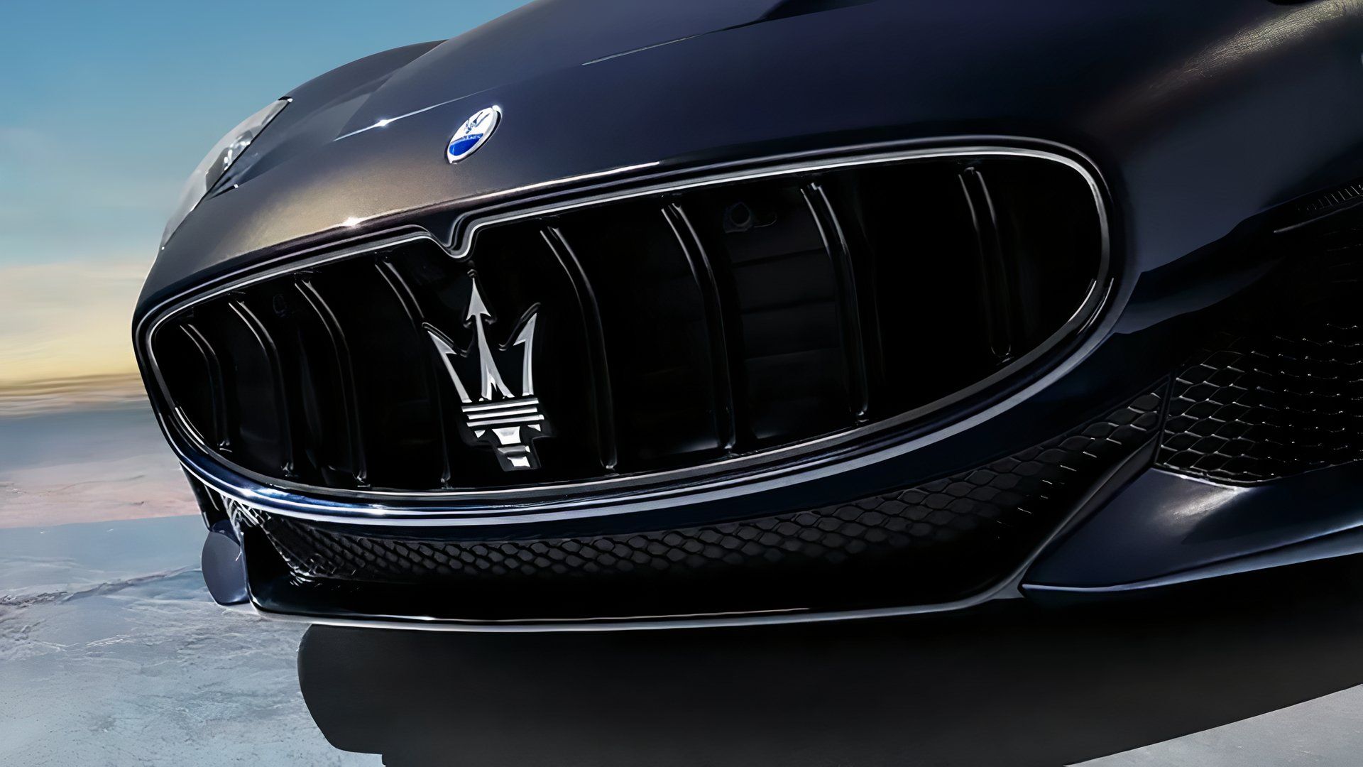 A Close Up Nose Shot Of A 2024 Maserati GranCabrio Trofeo 