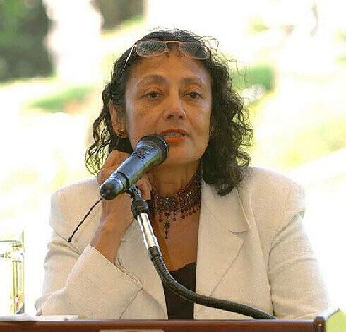 Bharati Mukherjee | Biography, Books, & Facts Bharati Mukherjee | Biography, Books, & Facts