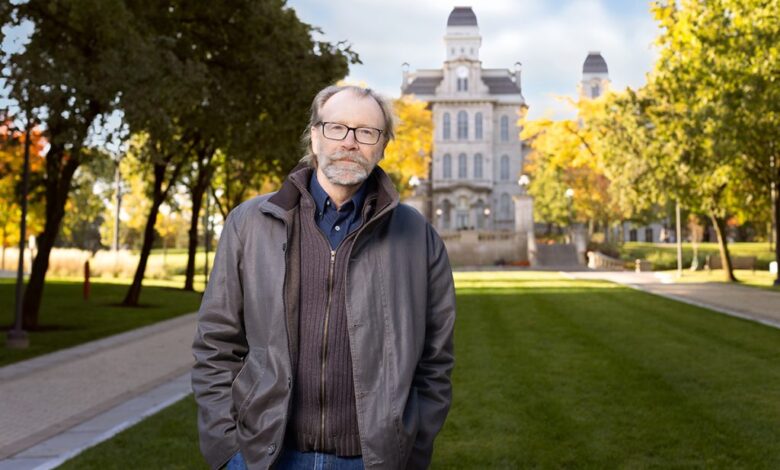 George Saunders G’88 Wins National Book Award George Saunders G’88 Wins National Book Award